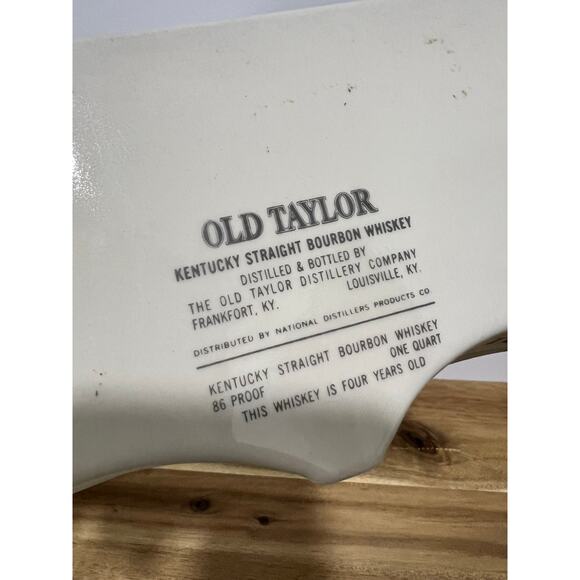 Empty Vintage OLD TAYLOR Distillery Company Castle Decanter Kentucky Bourbon - Picture 5 of 10